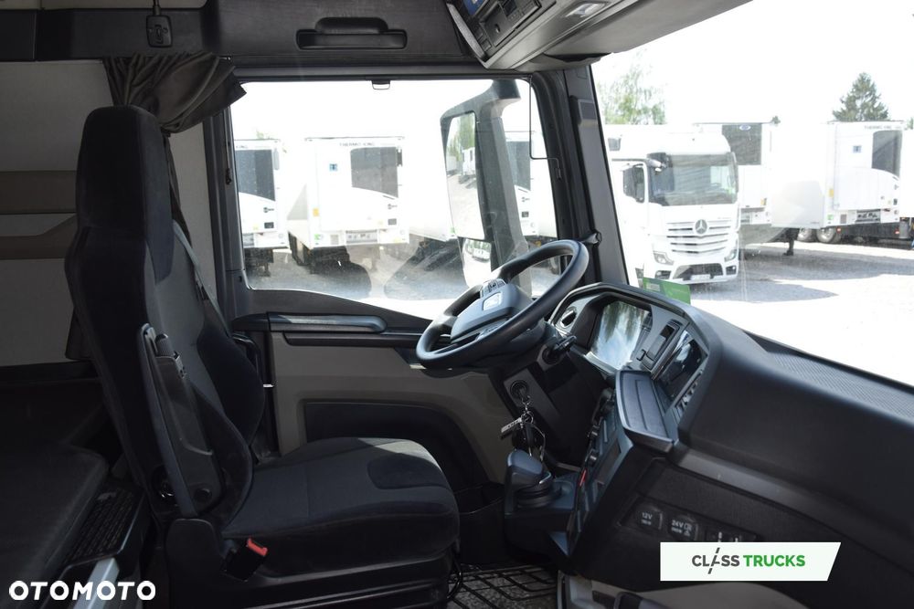 MAN TGX 18.480 GX Adaptive Cruise Control - 14