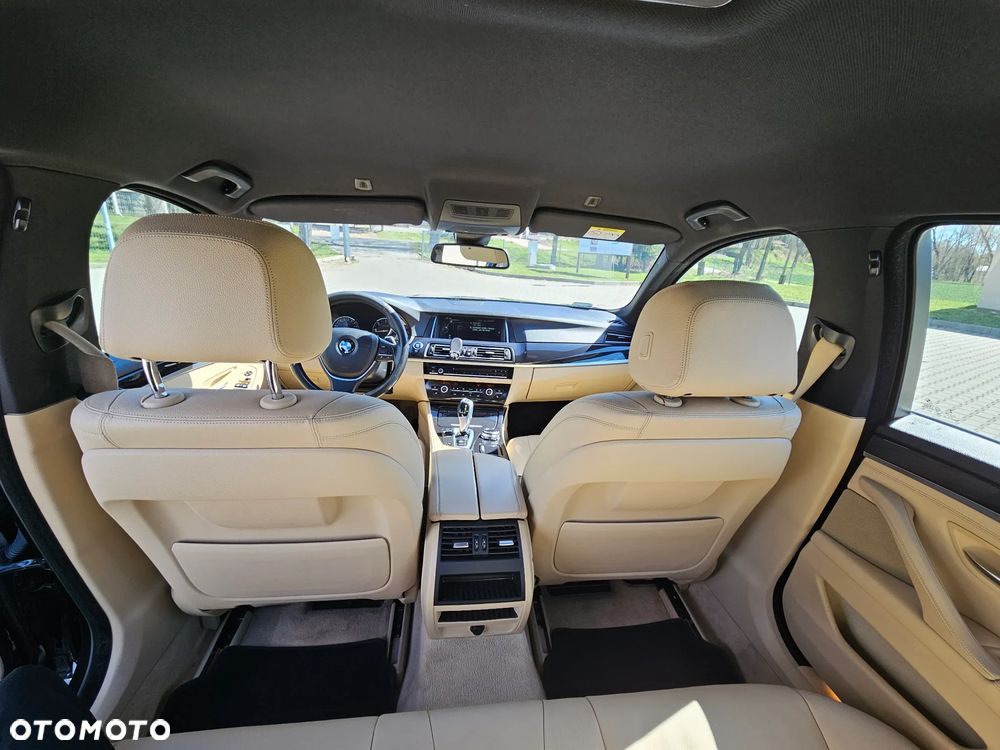 BMW Seria 5 520d - 17