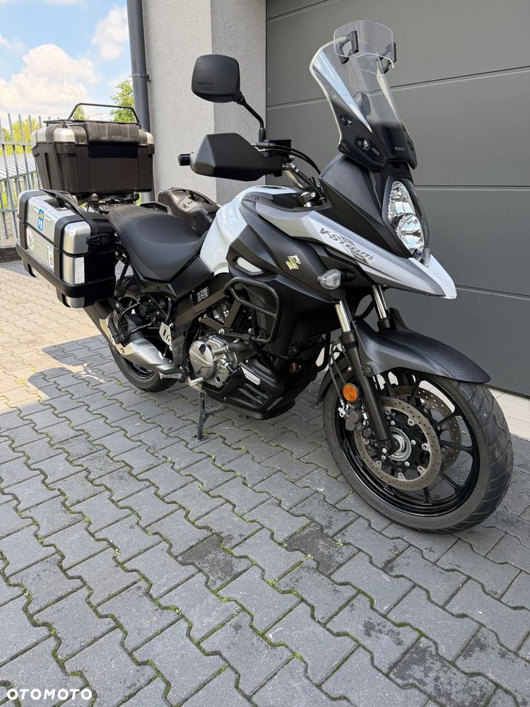 Suzuki V-STROM - 24