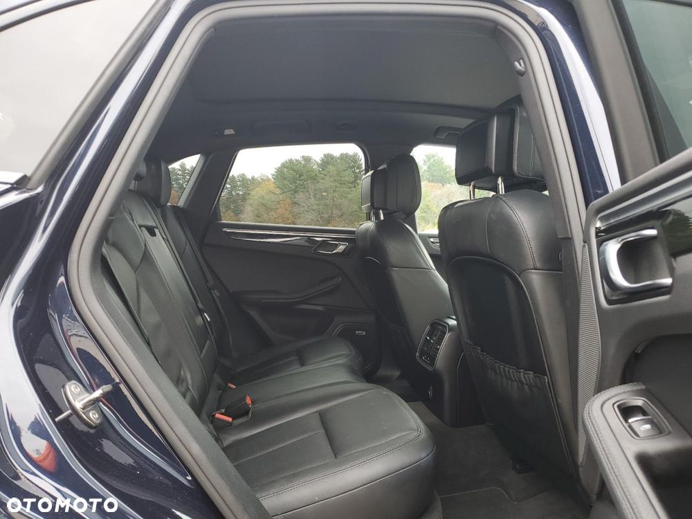 Porsche Macan Standard - 10