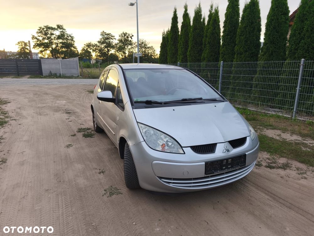 Mitsubishi Colt - 4