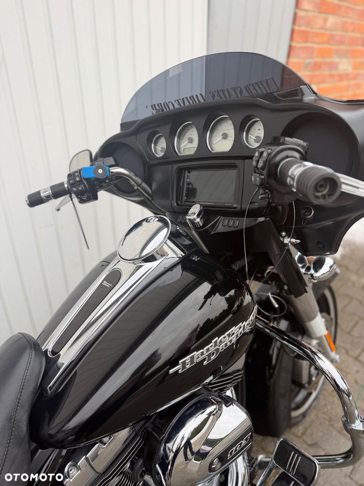 Harley-Davidson Touring Street Glide - 9