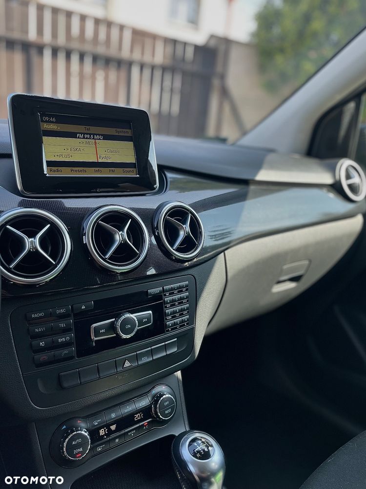 Mercedes-Benz Klasa B 200 - 16