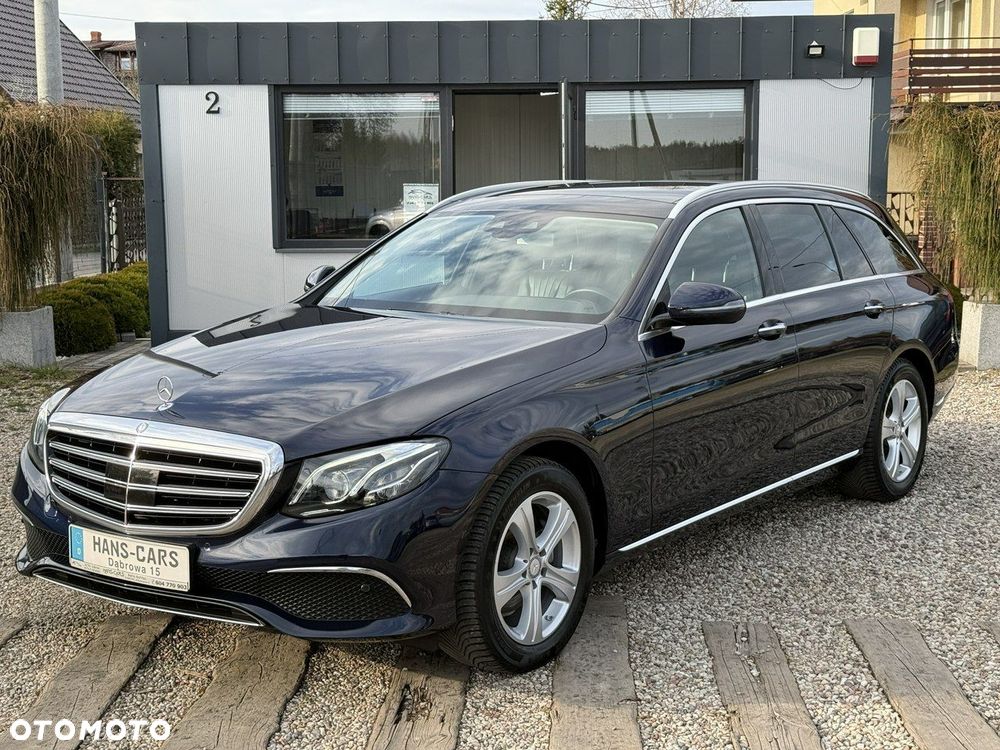 Mercedes-Benz Klasa E - 9