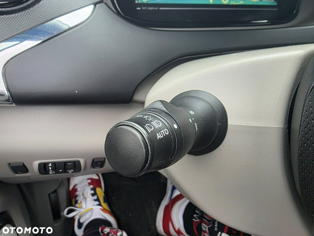 Renault Zoe - 13