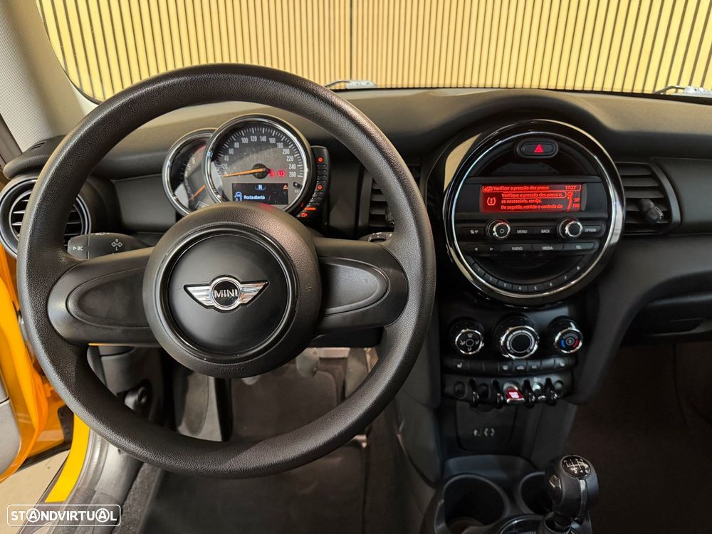 MINI 3 Portas One - 7