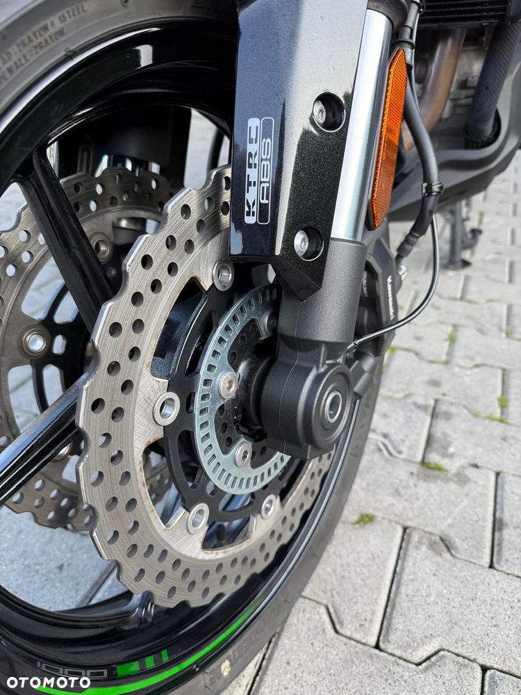 Kawasaki Versys 1000 - 20