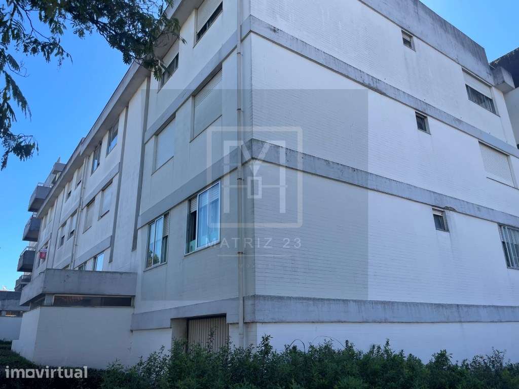APT T2 | RENOVADO | ÚLTIMO PISO | LUGAR DE GARAGEM | MAIA - Grande imagem: 3/16