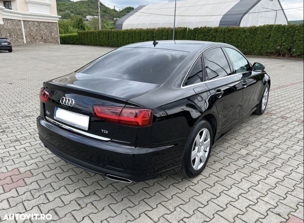 Audi A6 2.0 TDI Ultra DPF S tronic - 25