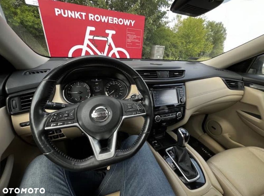 Nissan X-Trail 2.0 dCi Tekna 4WD Xtronic - 11