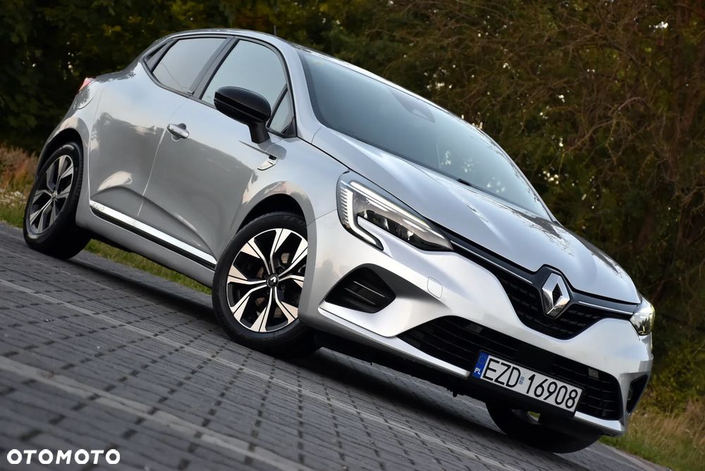 Renault Clio - 9