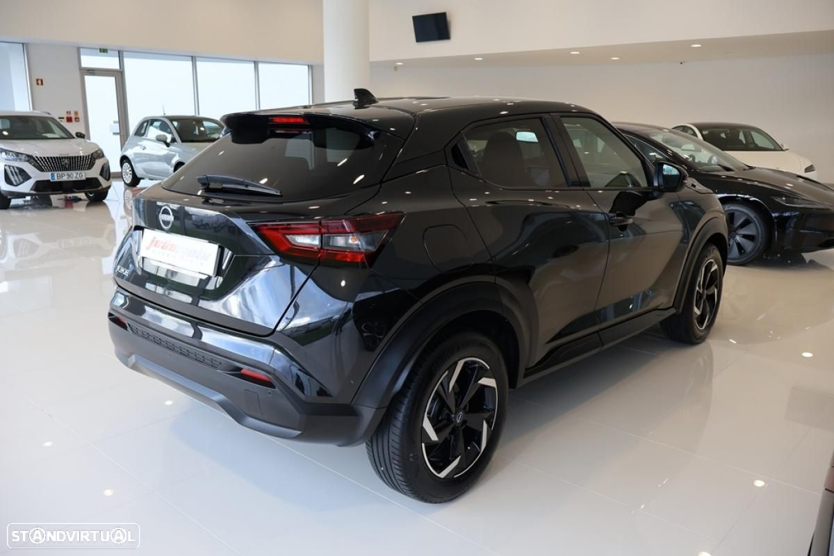 Nissan Juke 1.0 DIG-T N-Connecta NAV. DCT - 7