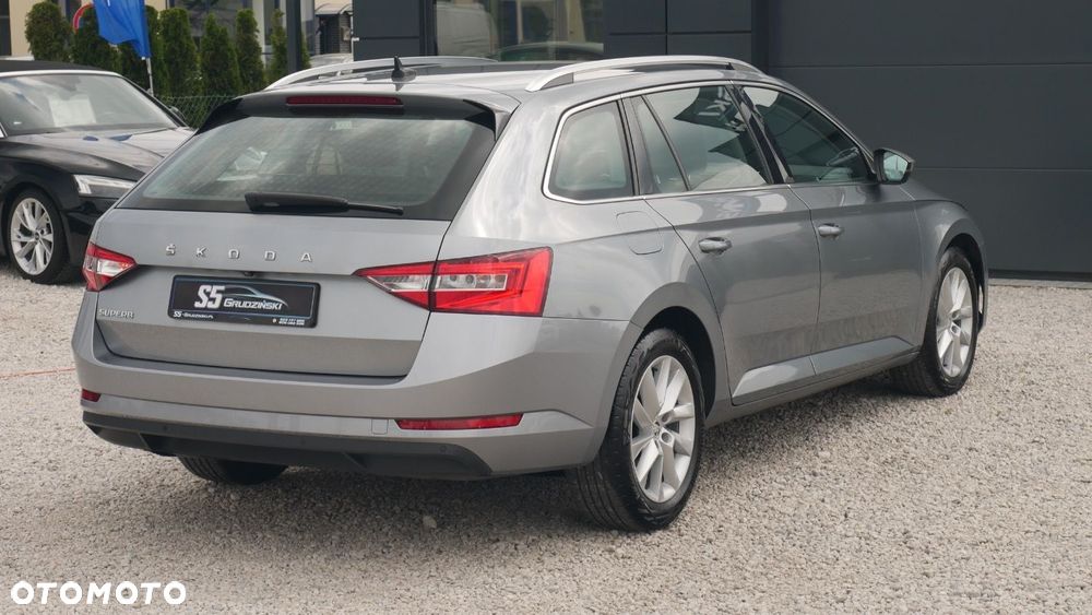 Skoda Superb - 8