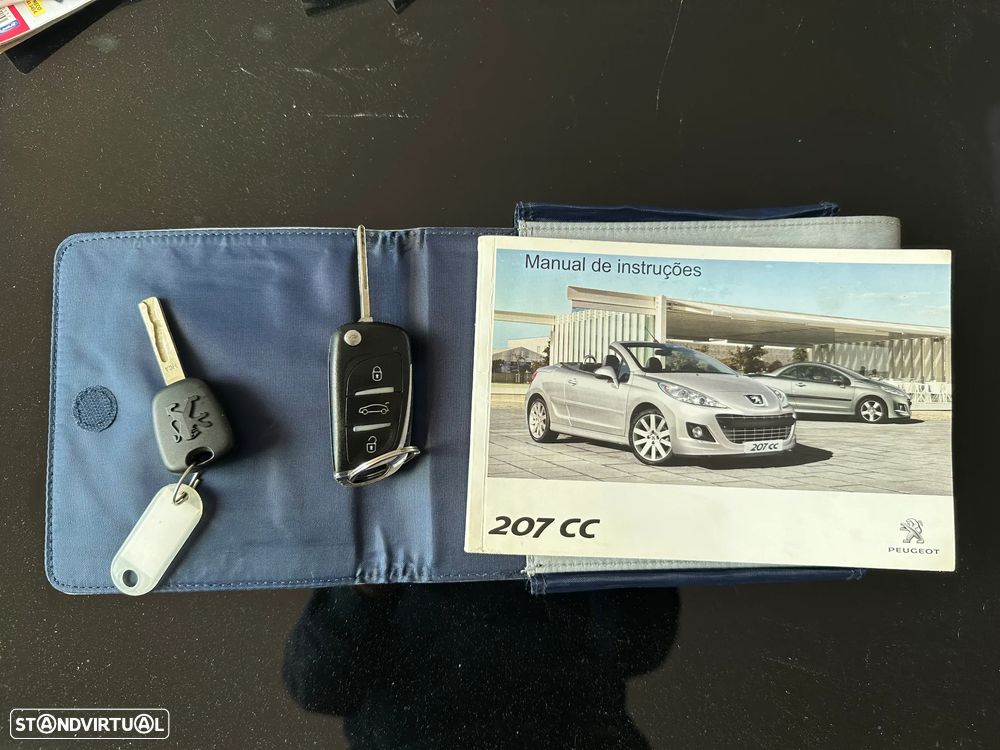 Peugeot 207 CC 1.6 SE 200 Anos - 41