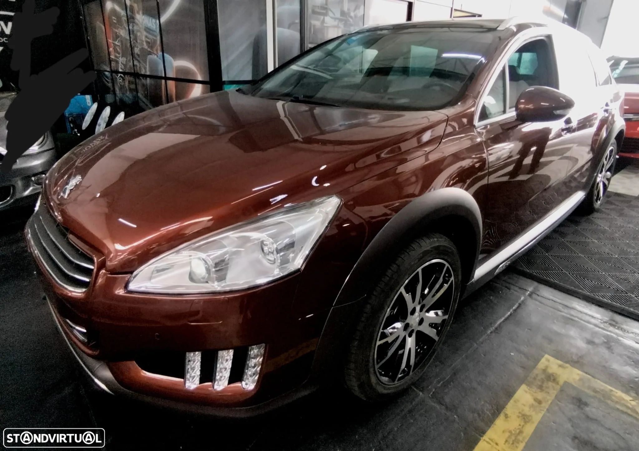 Peugeot 508 RXH 2.0 HDi Hybrid4 2-Tronic - 1