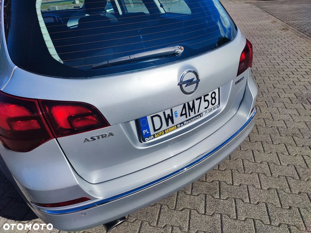 Opel Astra 1.4 T Cosmo - 15