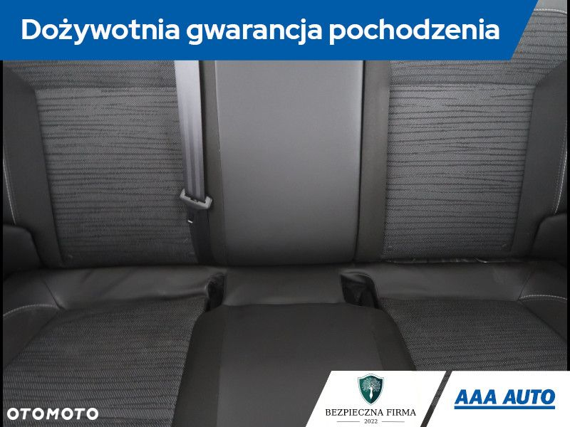 Opel Astra - 11