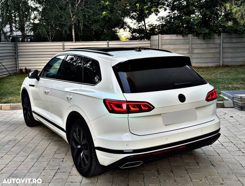Volkswagen Touareg V6 TDI 4MOTION Elegance - 10