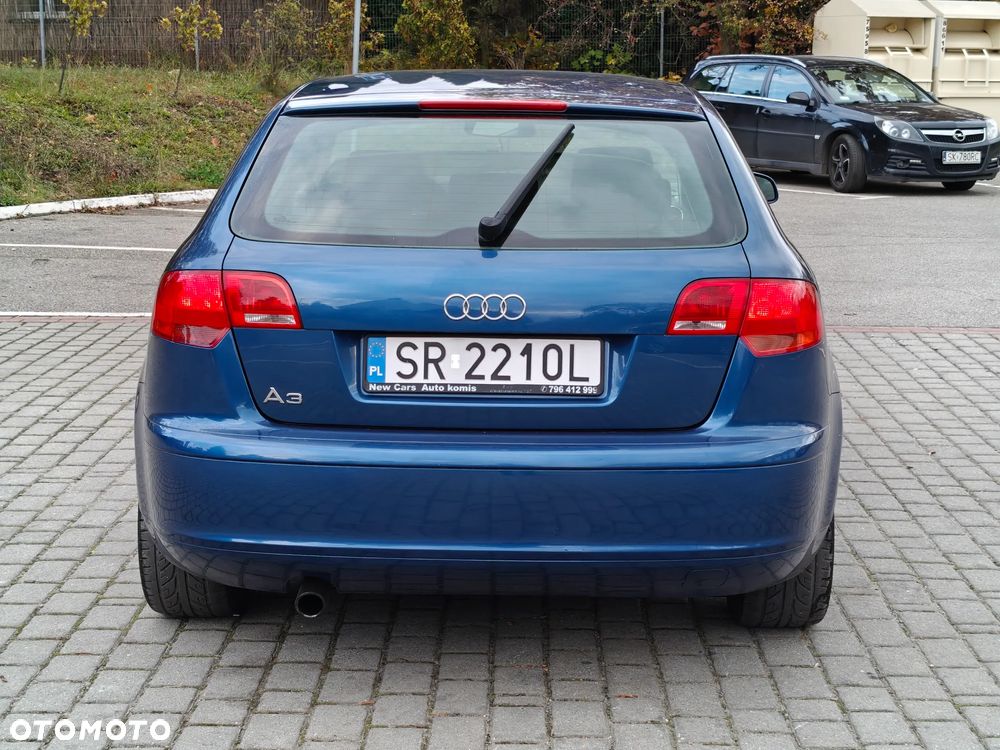 Audi A3 1.6 FSI Ambiente - 10