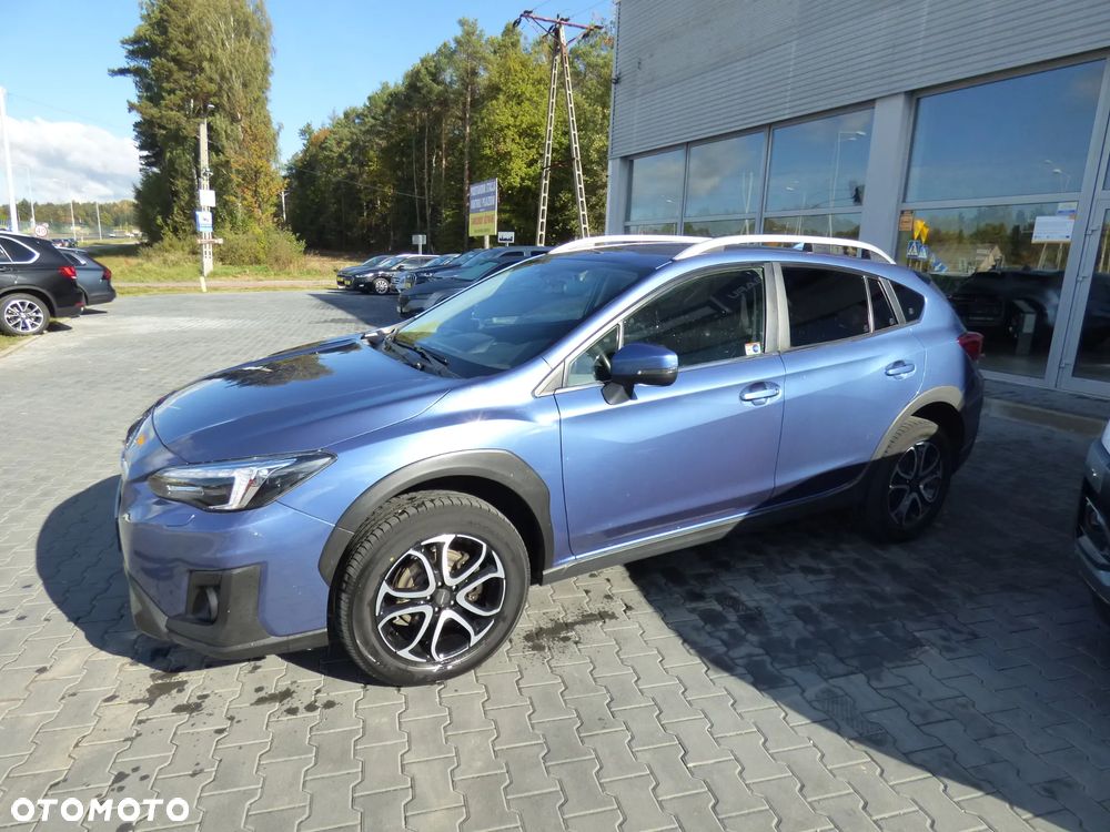Subaru Xv 2018 photo 2