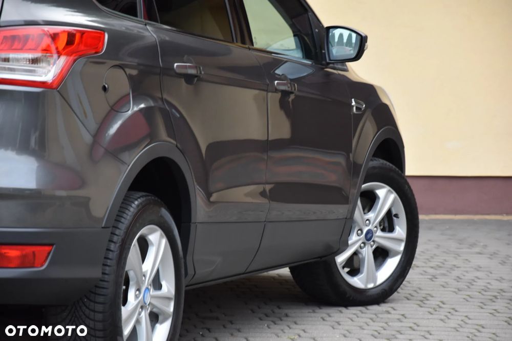 Ford Kuga 2.0 TDCi AWD Titanium - 7