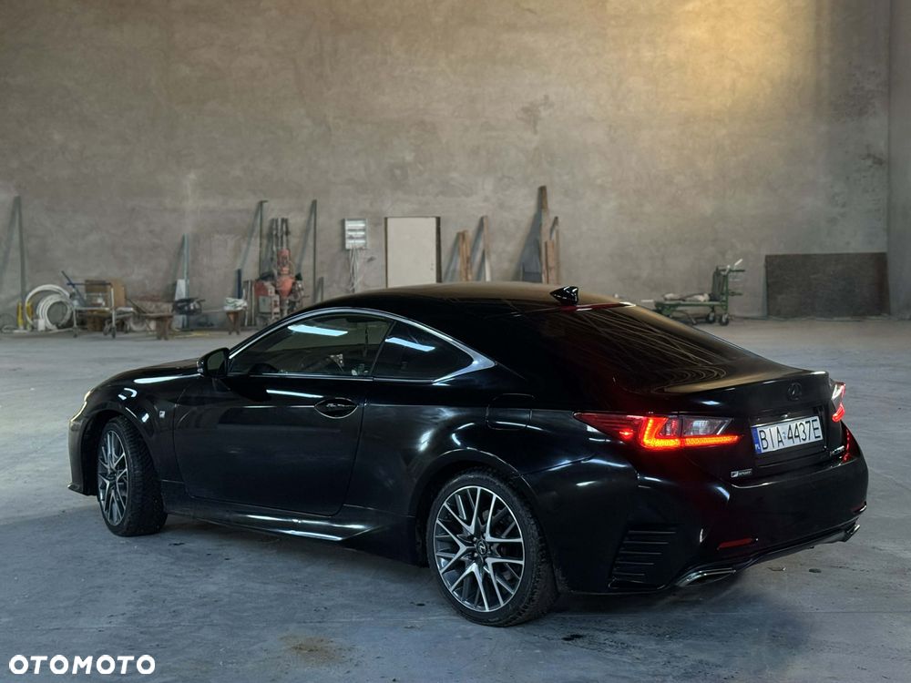 Lexus RC - 21