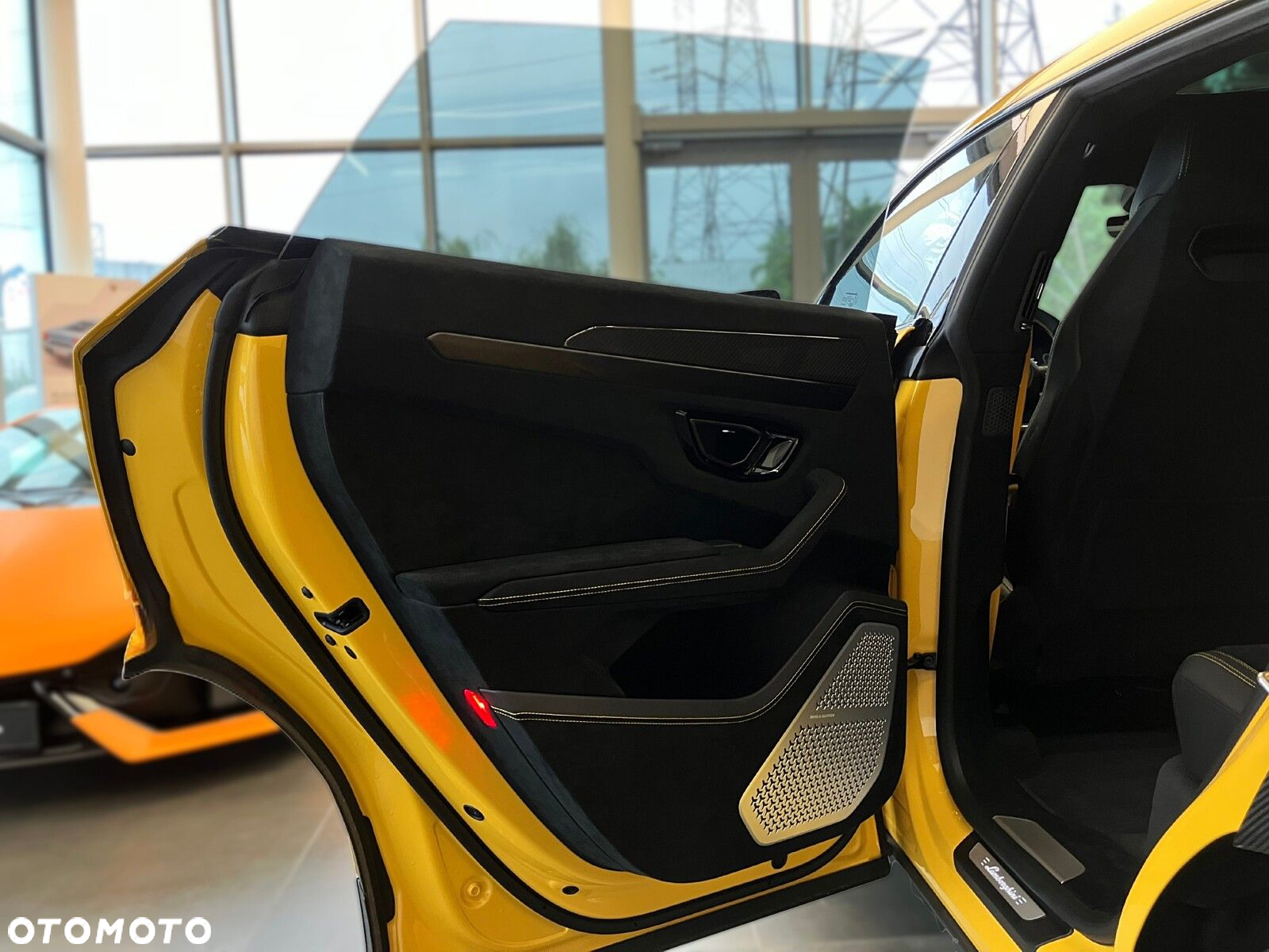 Lamborghini Urus - 7