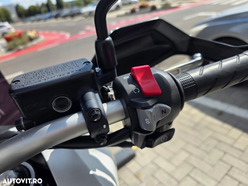 Honda X-ADV - 12