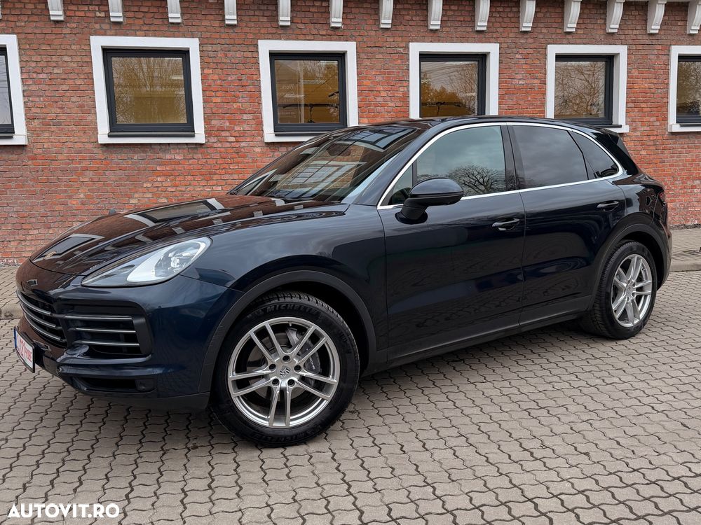 Porsche Cayenne Standard - 3