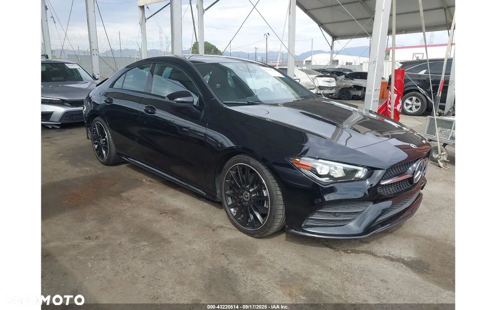 Mercedes-Benz CLA - 2