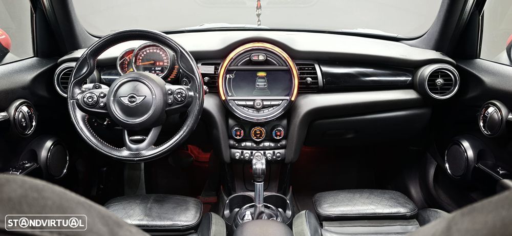 MINI 5 Portas Cooper SD Sport Aut. Seven - 20