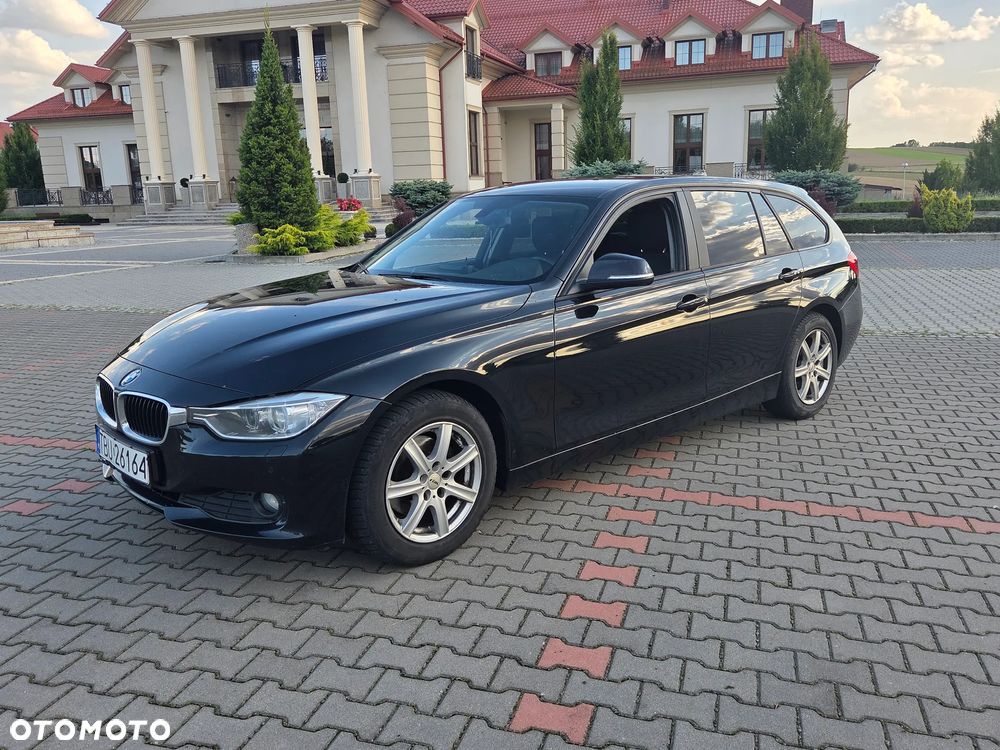 BMW Seria 3 318d Touring - 5