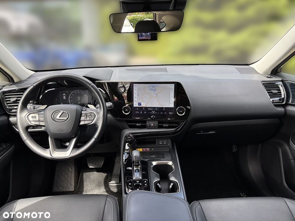 Lexus NX 350h Business AWD - 22