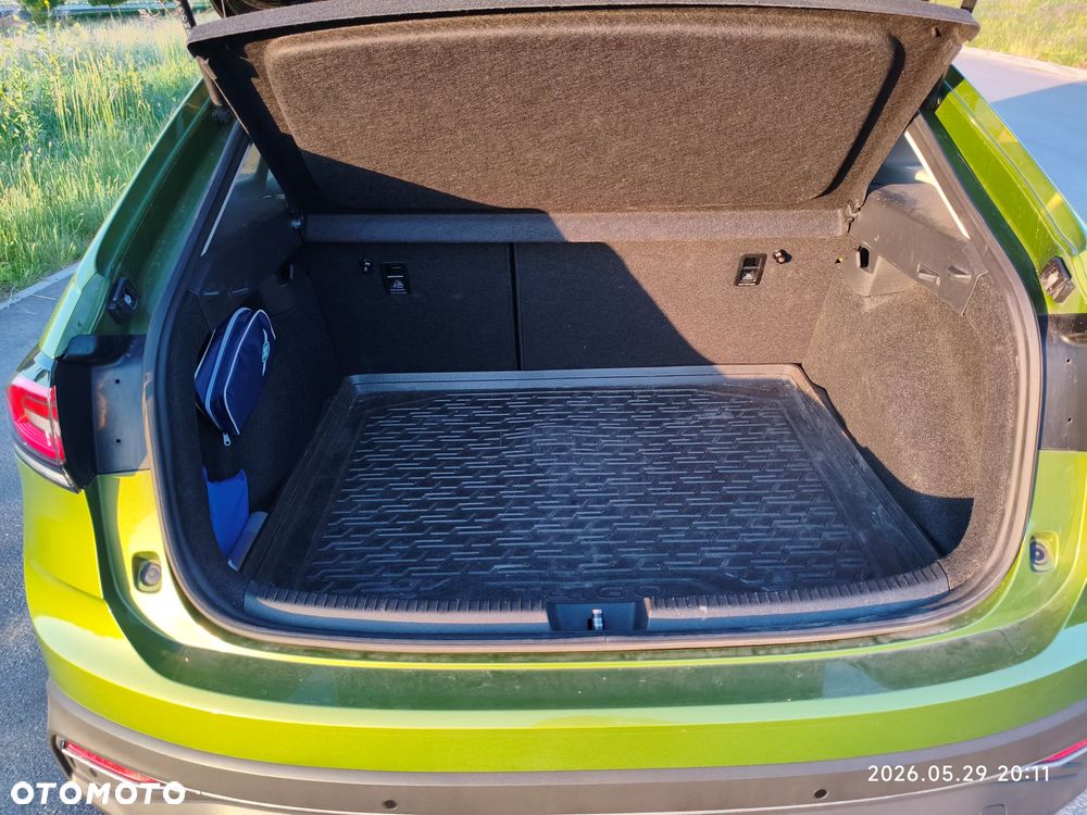 Volkswagen Taigo 1.0 TSI Style DSG - 8