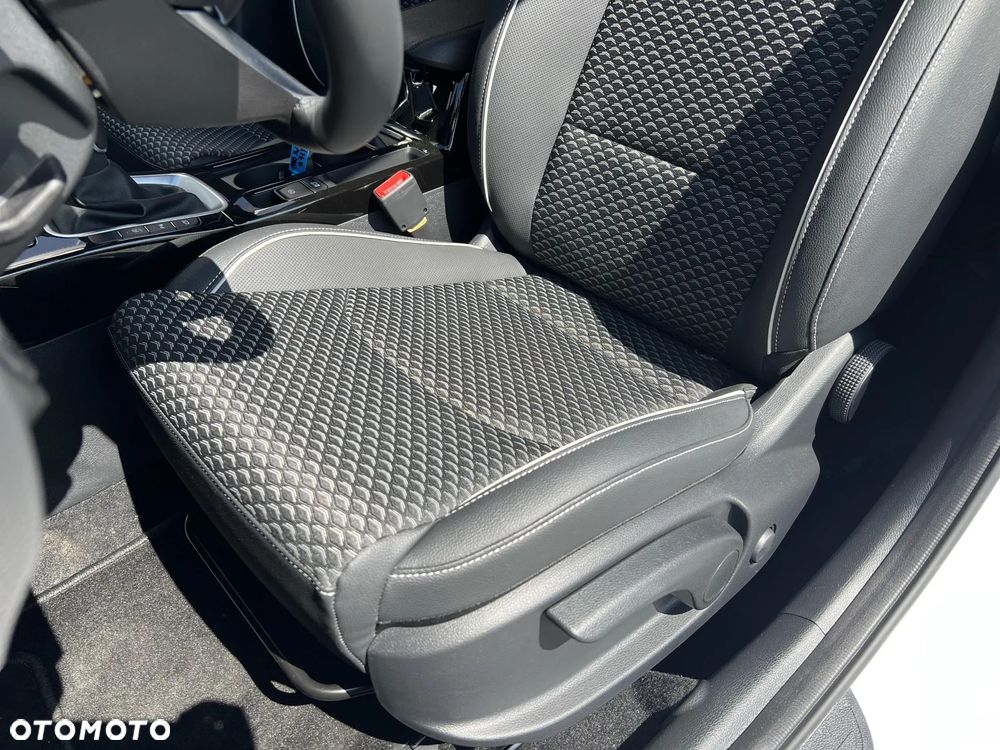 Kia Ceed 1.5 T-GDI Tribute - 12