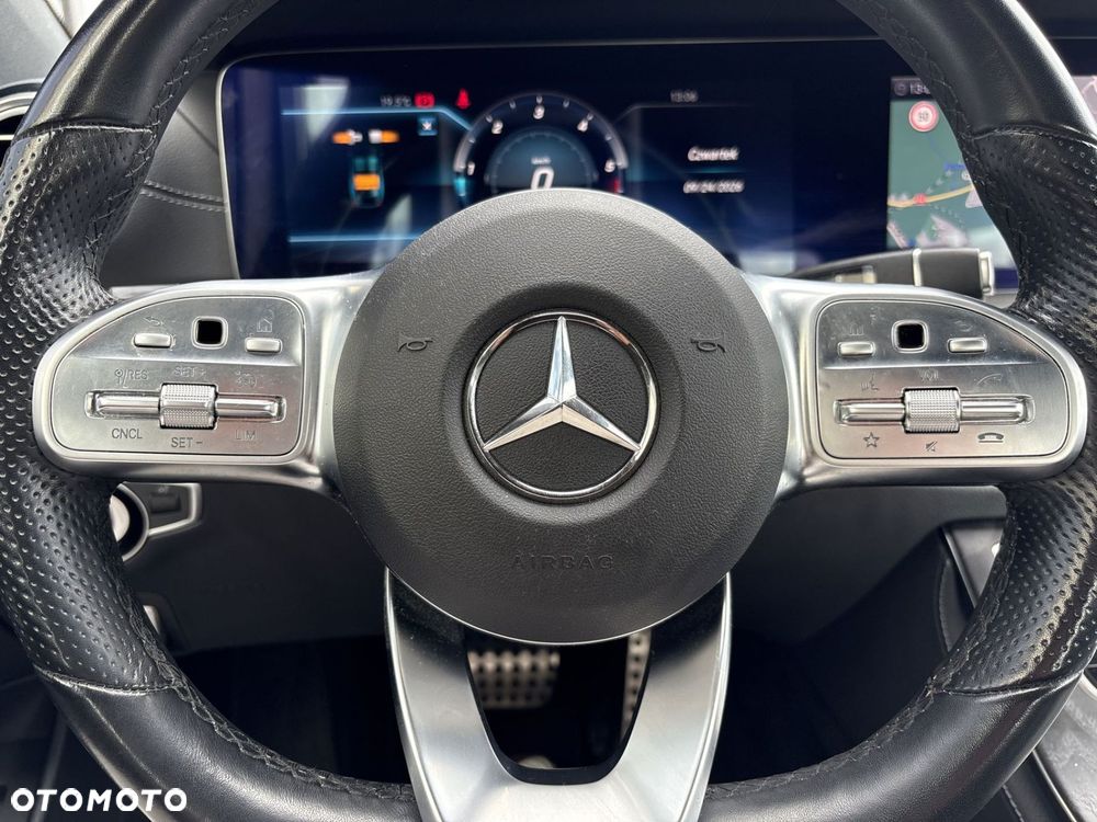Mercedes-Benz Klasa E - 21