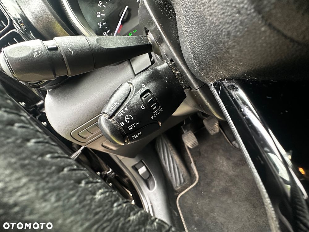 Citroën C3 Aircross PureTech 110 Stop & Start Shine - 22