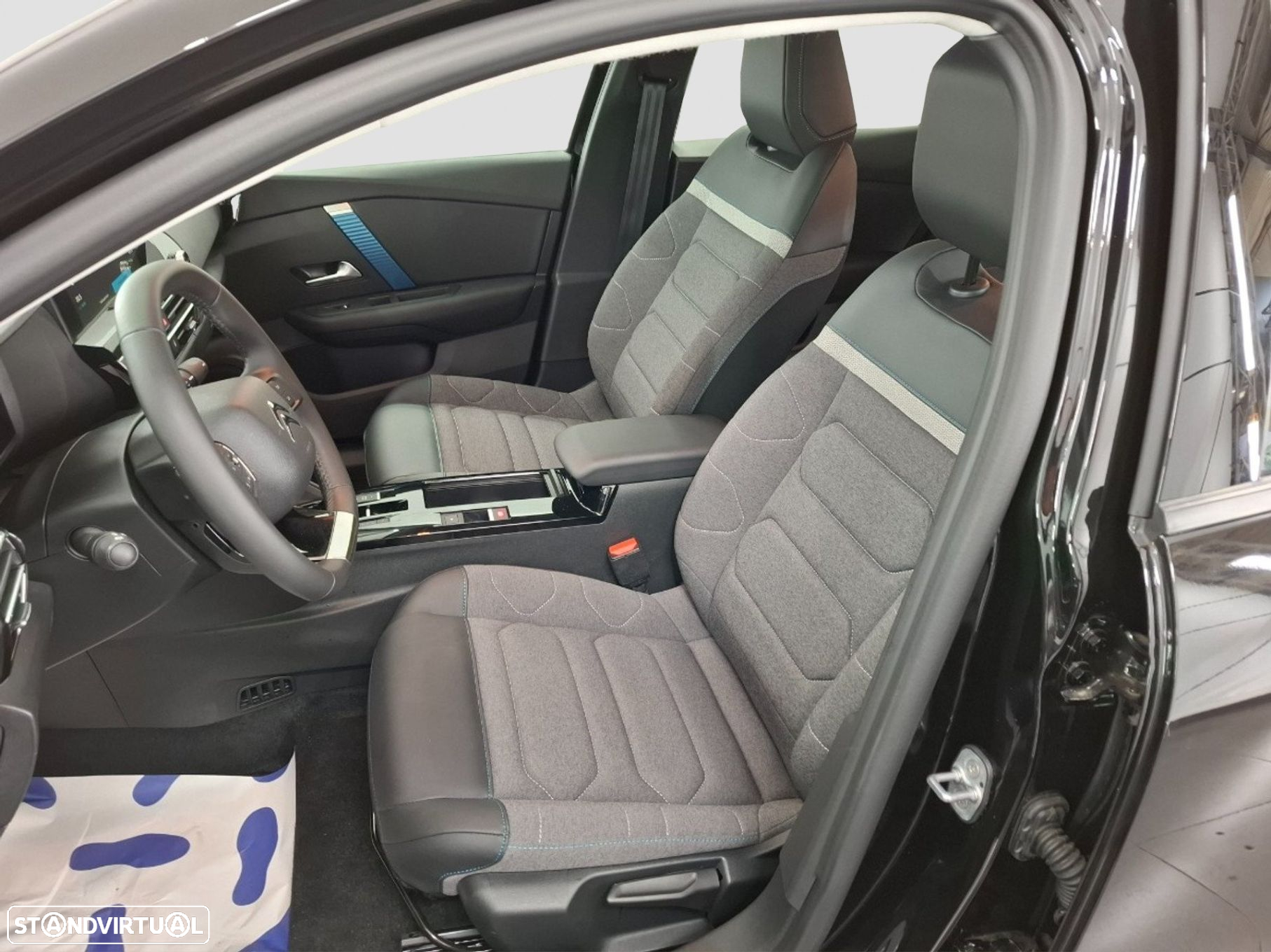 Citroën e-C4 50 kWh Feel - 9