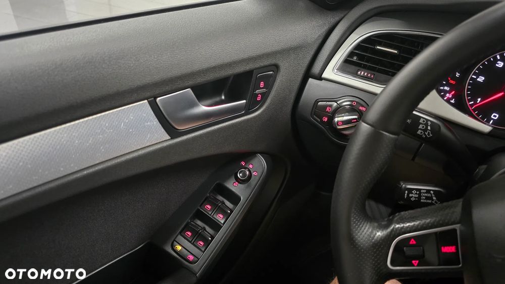Audi A4 Avant 2.0 TDI DPF S line Sportpaket (plus) - 14