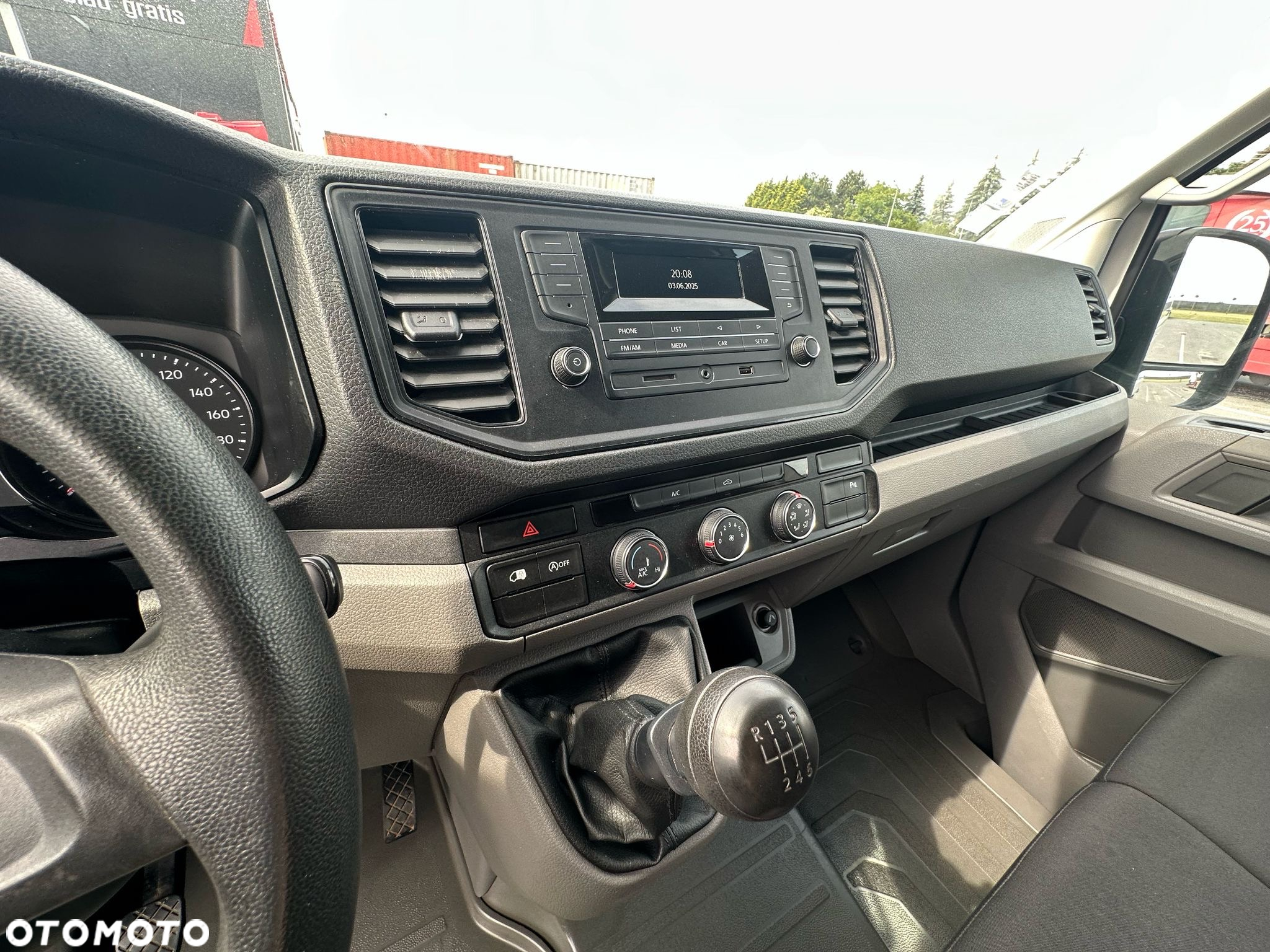 Volkswagen Crafter - 9