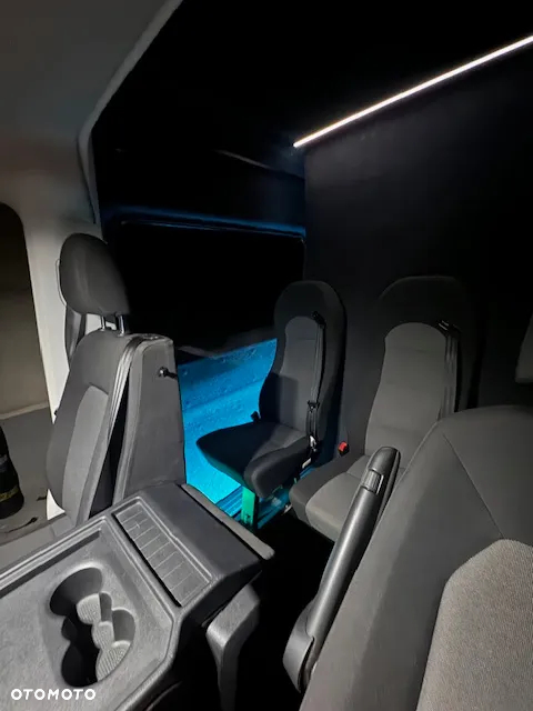 Volkswagen CRAFTER - 27