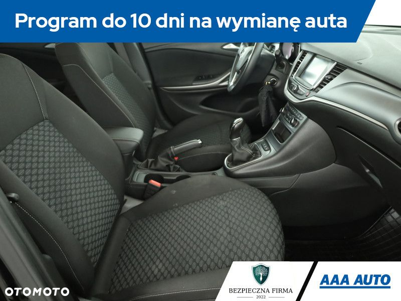 Opel Astra - 8