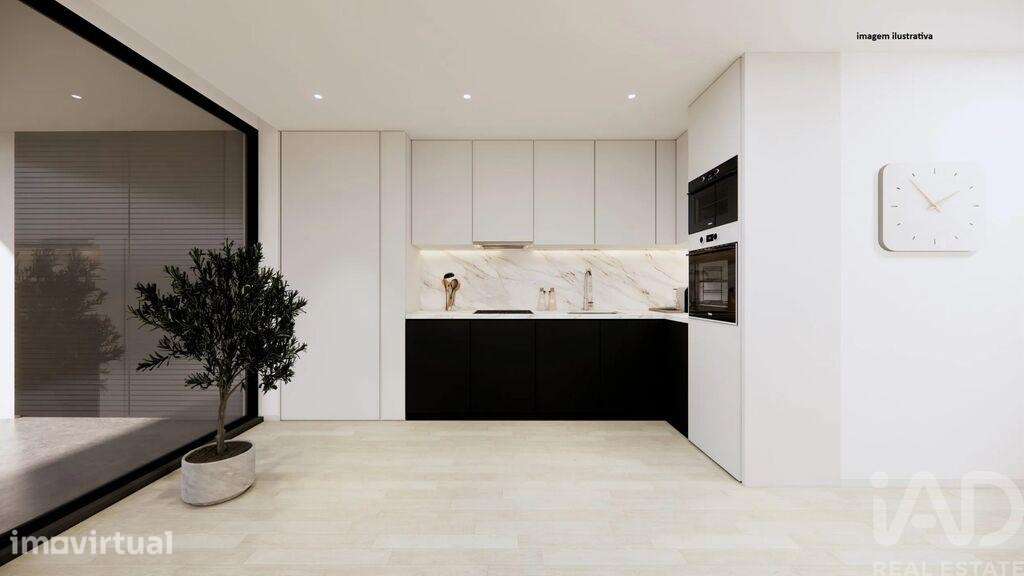 Apartamento T3 em Fânzeres e São Pedro da Cova de 107,00 m2 - Grande imagem: 2/10