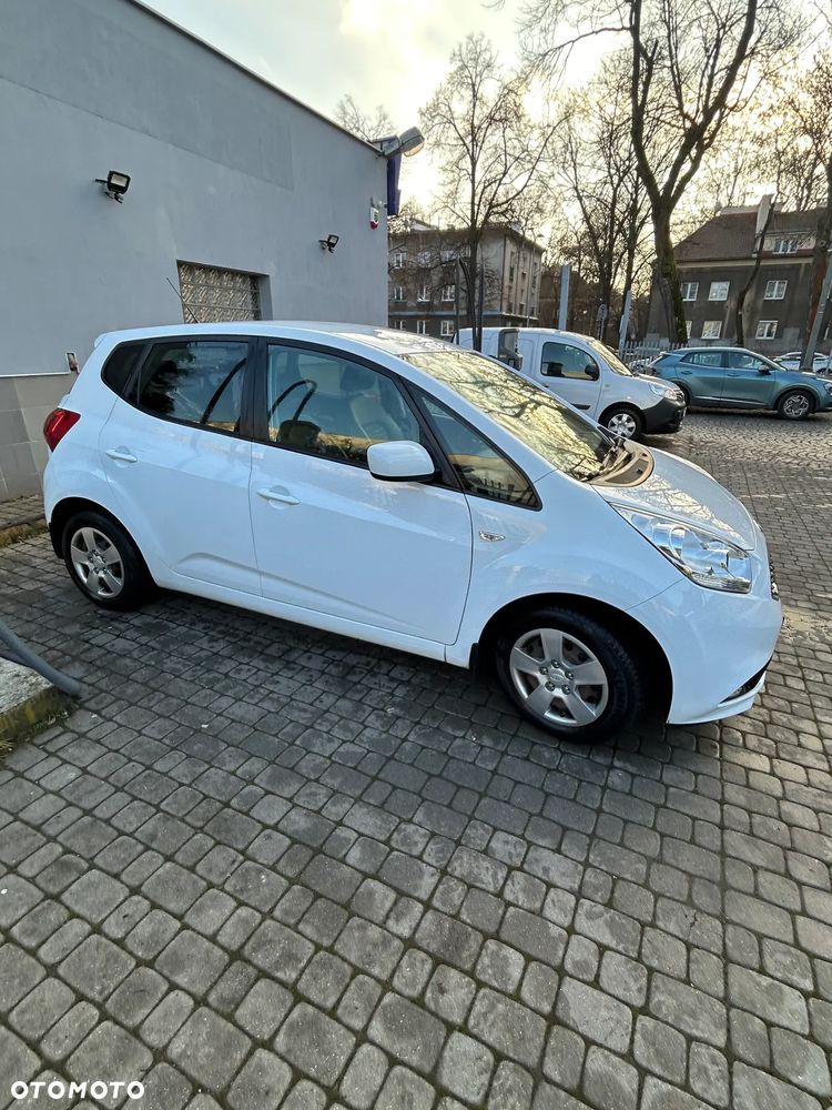Kia Venga 1.4 Business Line - 5
