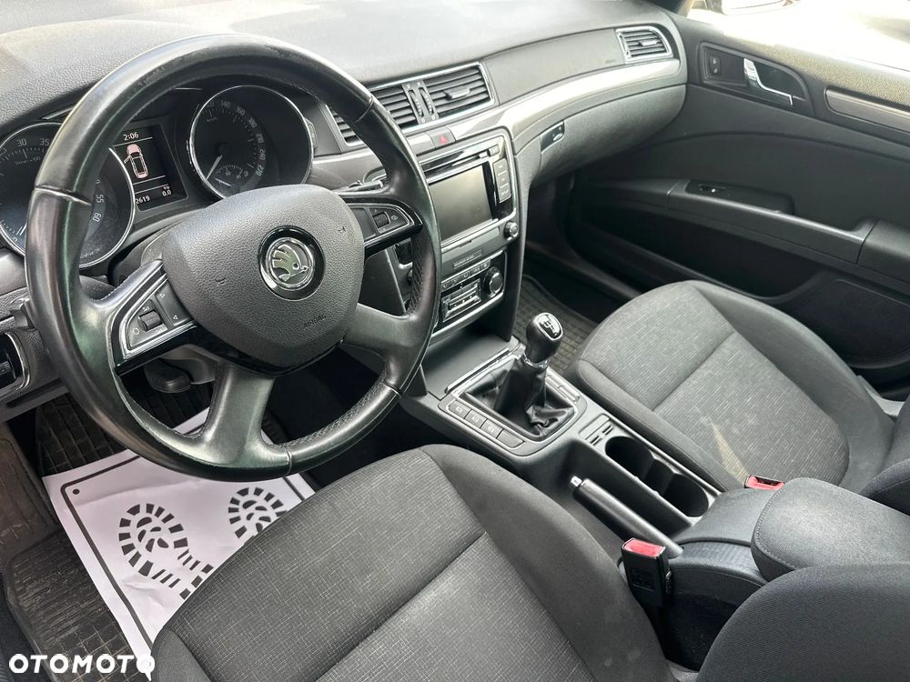 Skoda Superb 2.0 TDI Active - 18