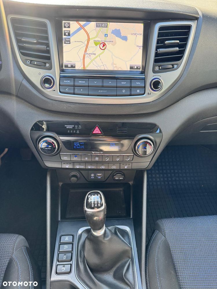 Hyundai Tucson 1.6 GDI BlueDrive Comfort 2WD - 12