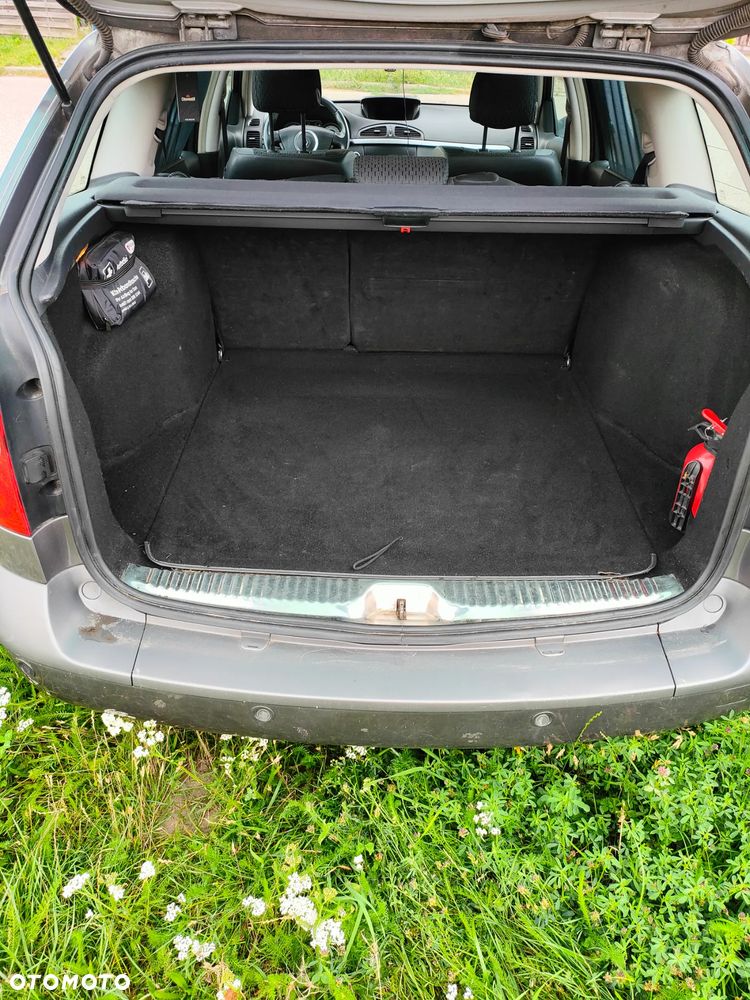 Renault Laguna 1.9 dCi Confort Dynamique - 12