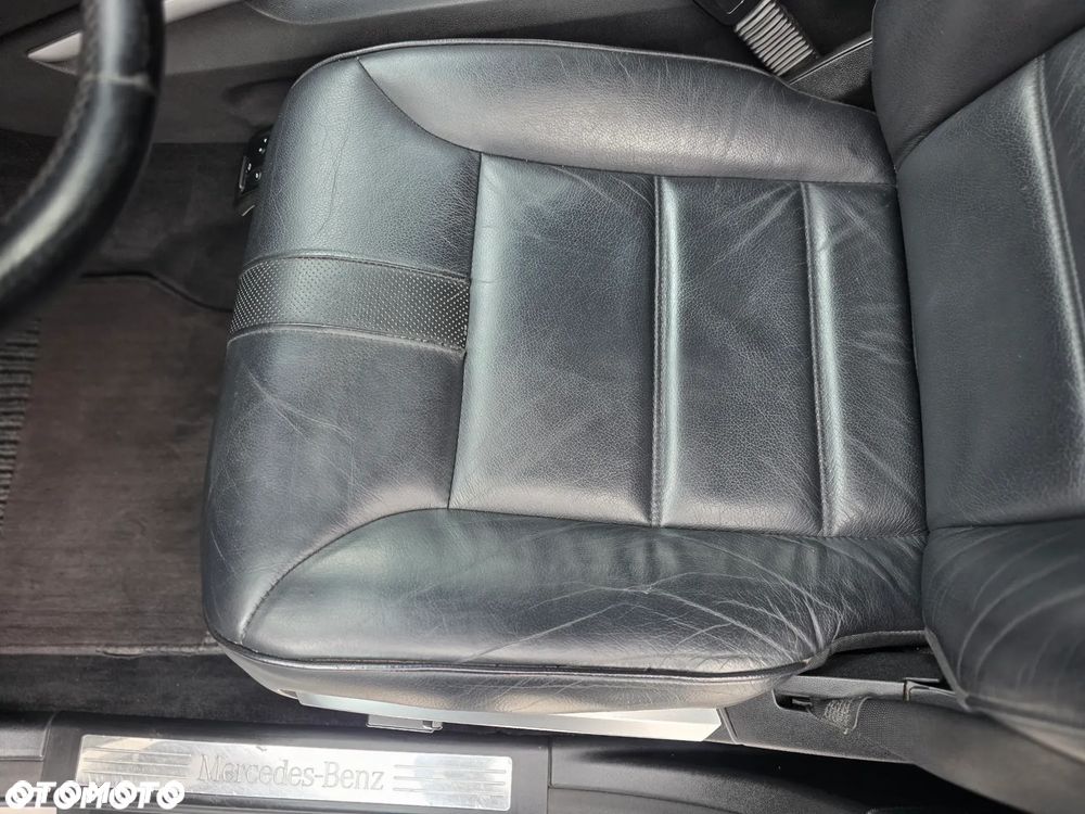 Mercedes-Benz ML - 28
