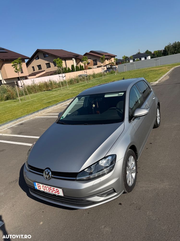 VOLKSWAGEN Golf 2018
