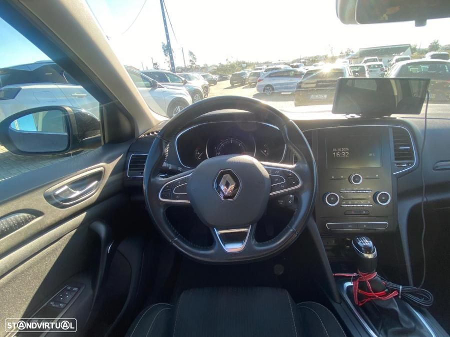Renault Mégane 1.5 dCi Limited - 6